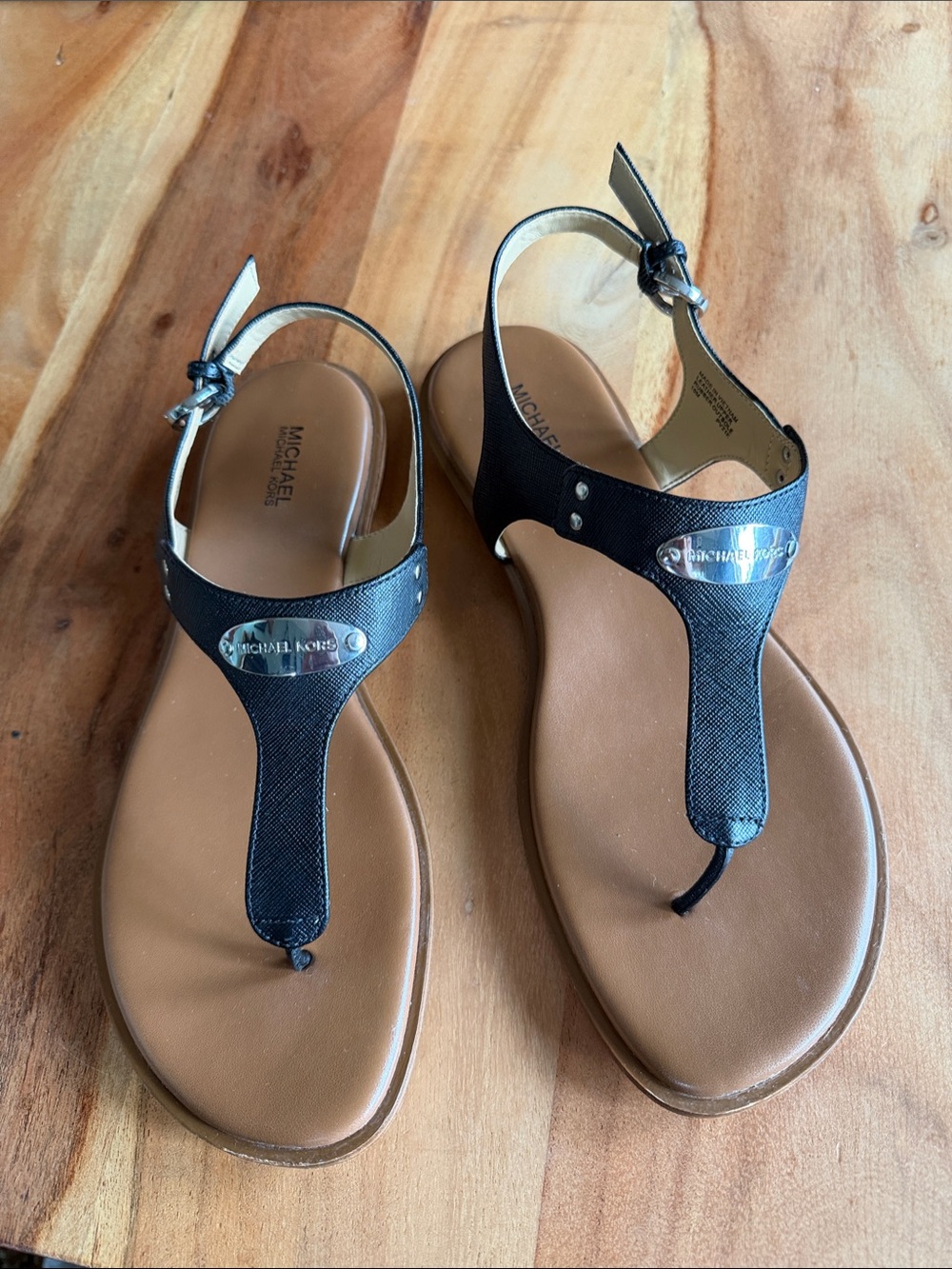 Michael Kors Black and Tan T-Strap Leather Sandals